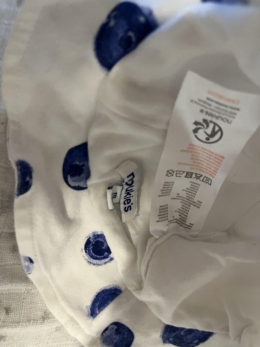 Berretti & Sciarpe: Noukies newborn sun hat – Nuovo (secondo la descrizione) da Geneve venduto da ama_bc7w 1