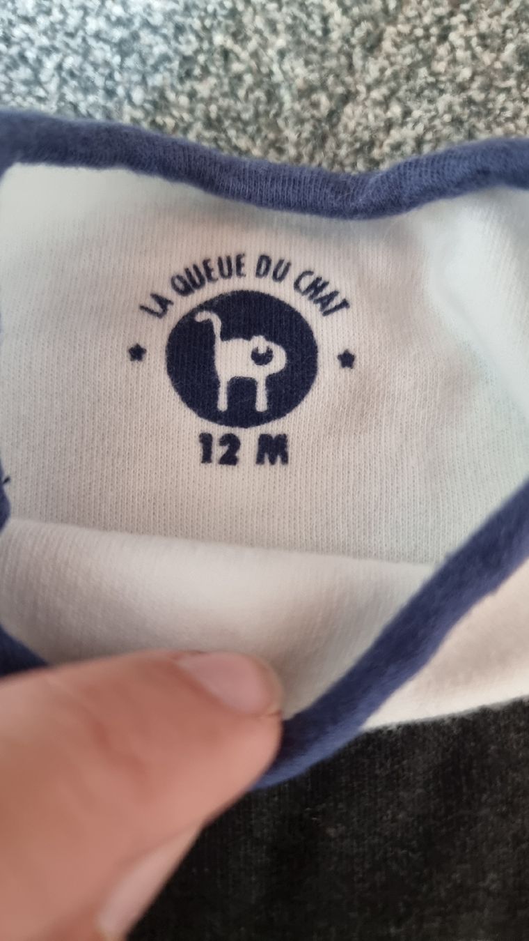 Camicie, T-shirt & Polo: T shirt la queue du chat bio équitable – Usato da Les Breuleux venduto da Mily1991 2