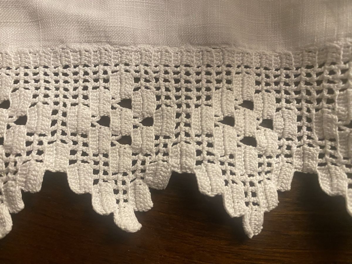 Altra biancheria da tavola: Vintage gehäkelte Spitzen Handarbeit, Weiss, – Usato da Baden venduto da swiss-alps