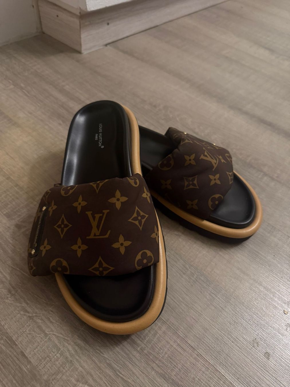 Louis Vuitton Scarpe da donna: Ciabatte Louis Vuitton – Usato da Lugano venduto da luk_9yc9 1