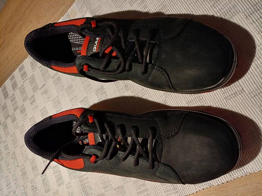 Herrenschuhe: Giasco Sicherheitsschuhe Gr. 44 neu – Gebraucht aus Därligen von beo21 1