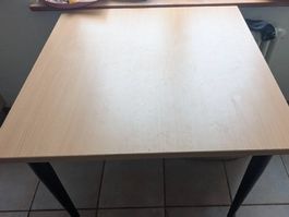 Tisch 80 x80