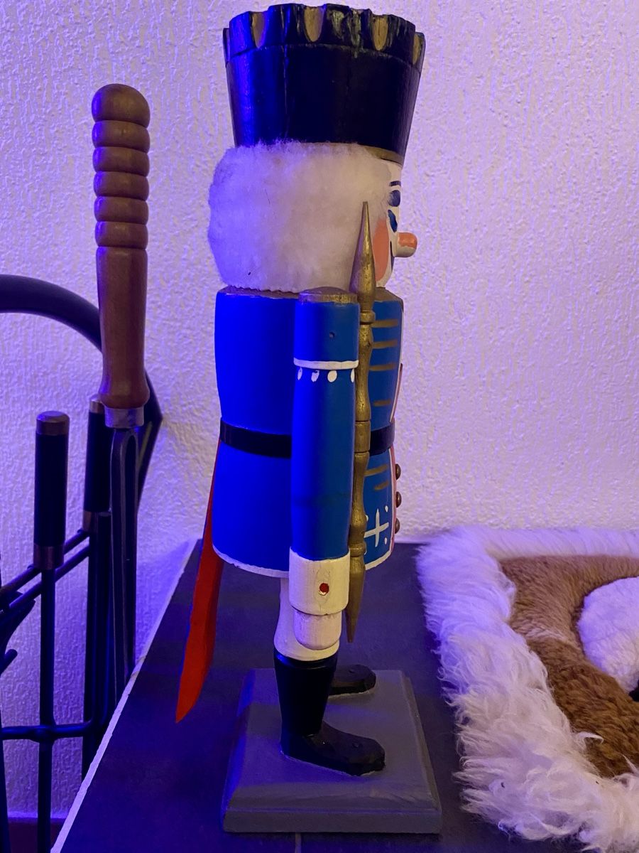 Statuette: Nussknacker König Erzgebirge – Usato da Rotkreuz venduto da Once0 2