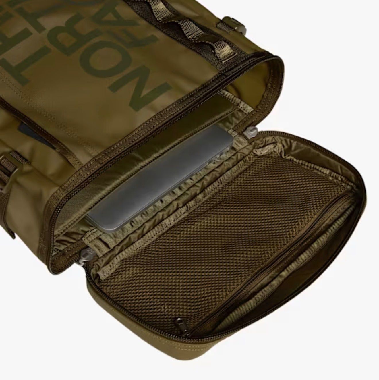 North Face Zaini: Grosser moderner robuster Tagesrucksack The North Face neu – Nuovo (secondo la descrizione) da Buochs venduto da Luuser31 3
