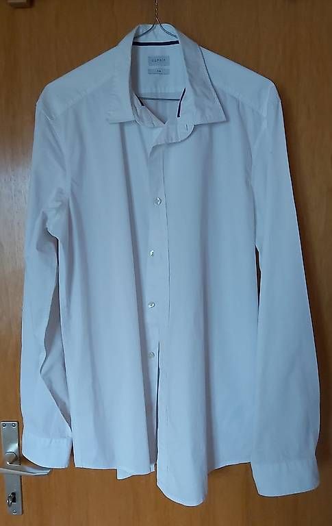 Camicie: Hemd von Esprit L oder ca. Gr. 43 – Usato da Uetendorf venduto da Neuenberg