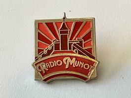 1 Pin Radio Munot