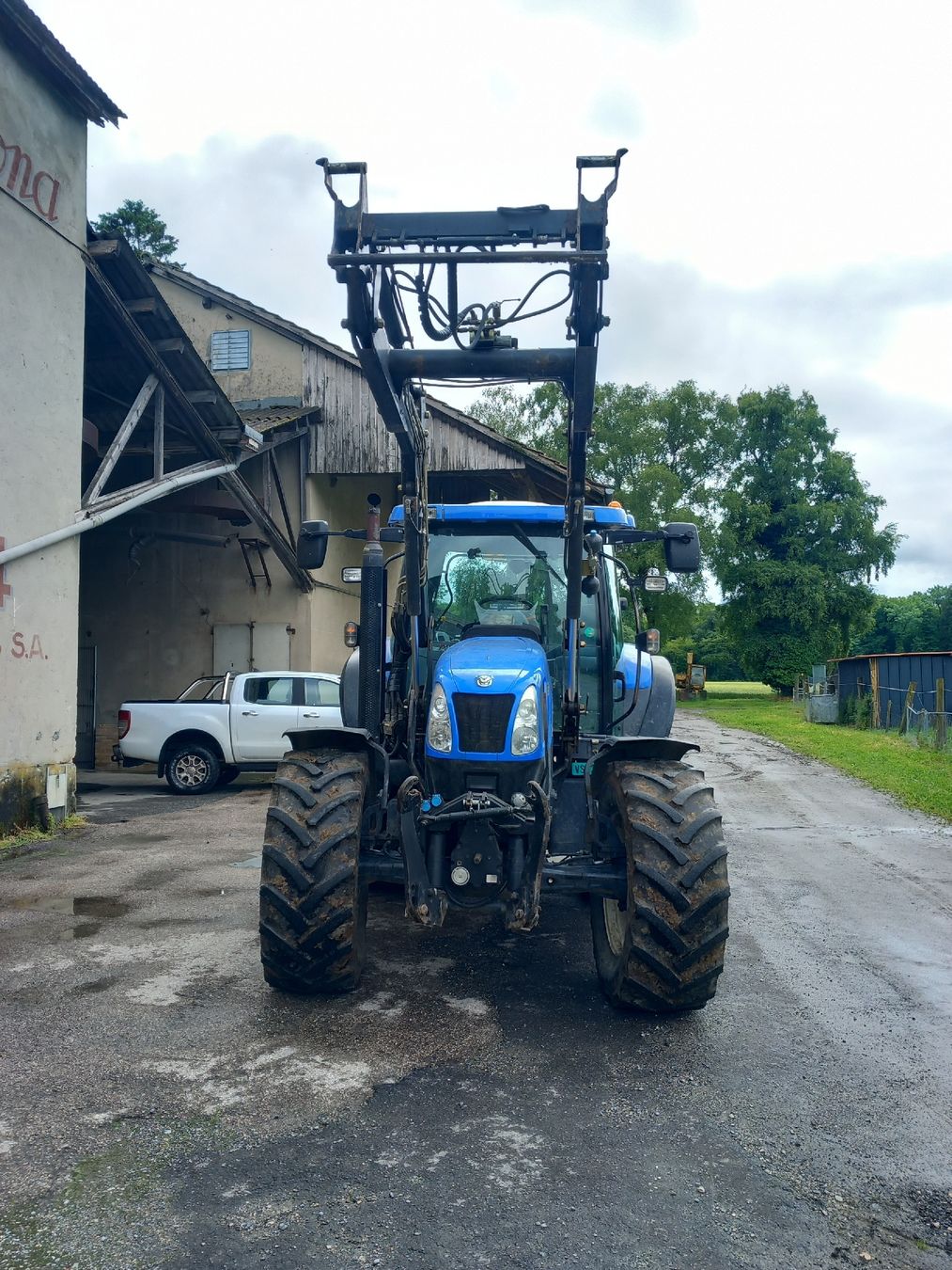 New Holland Traktoren: New Holland – Gebraucht aus Val-d'Illiez von cpe_92kc 3