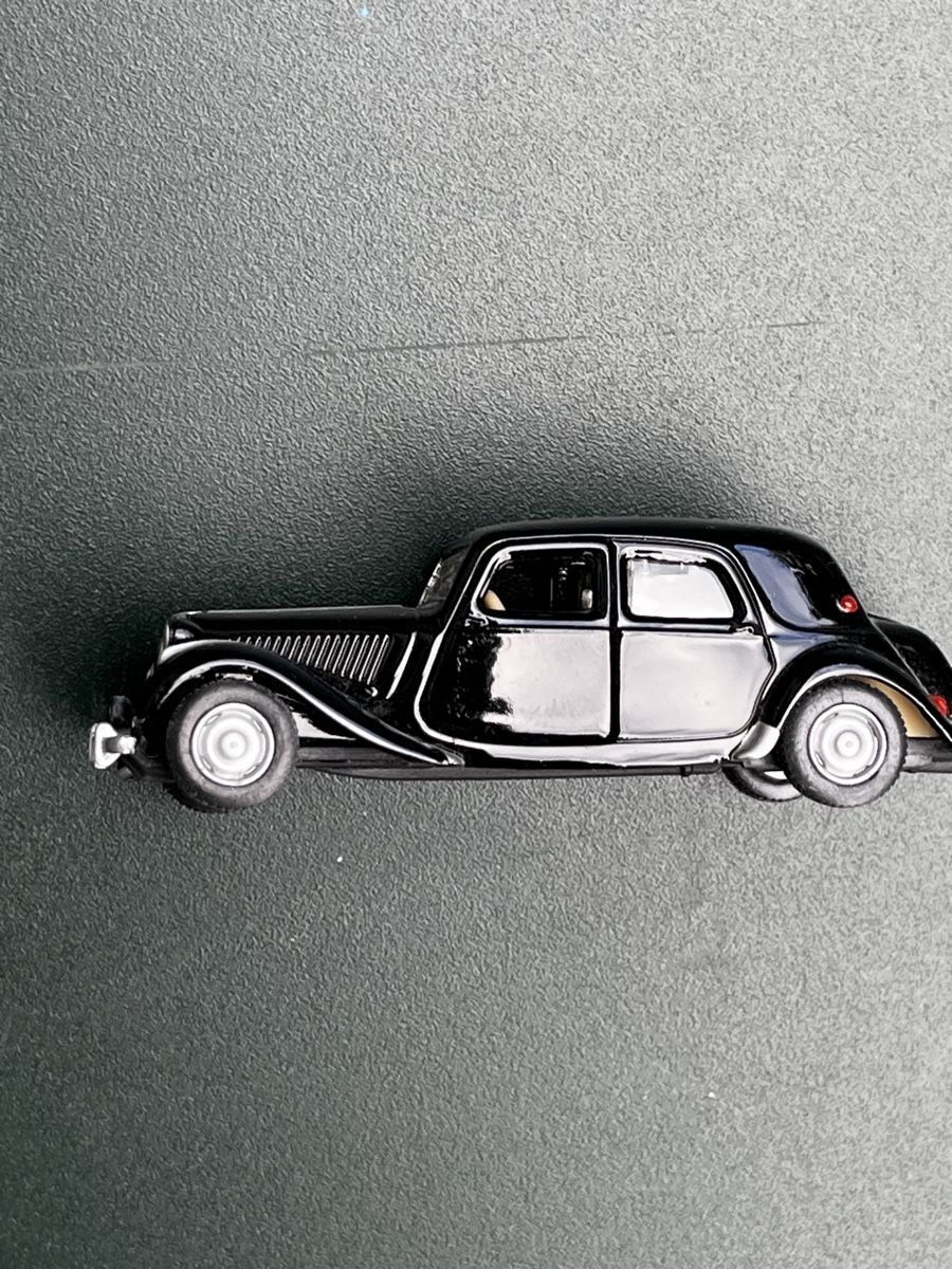 Citroën Modellini d'auto: CITROËN TRACTION  AVANT – Usato da Basel venduto da EdiEberle 5