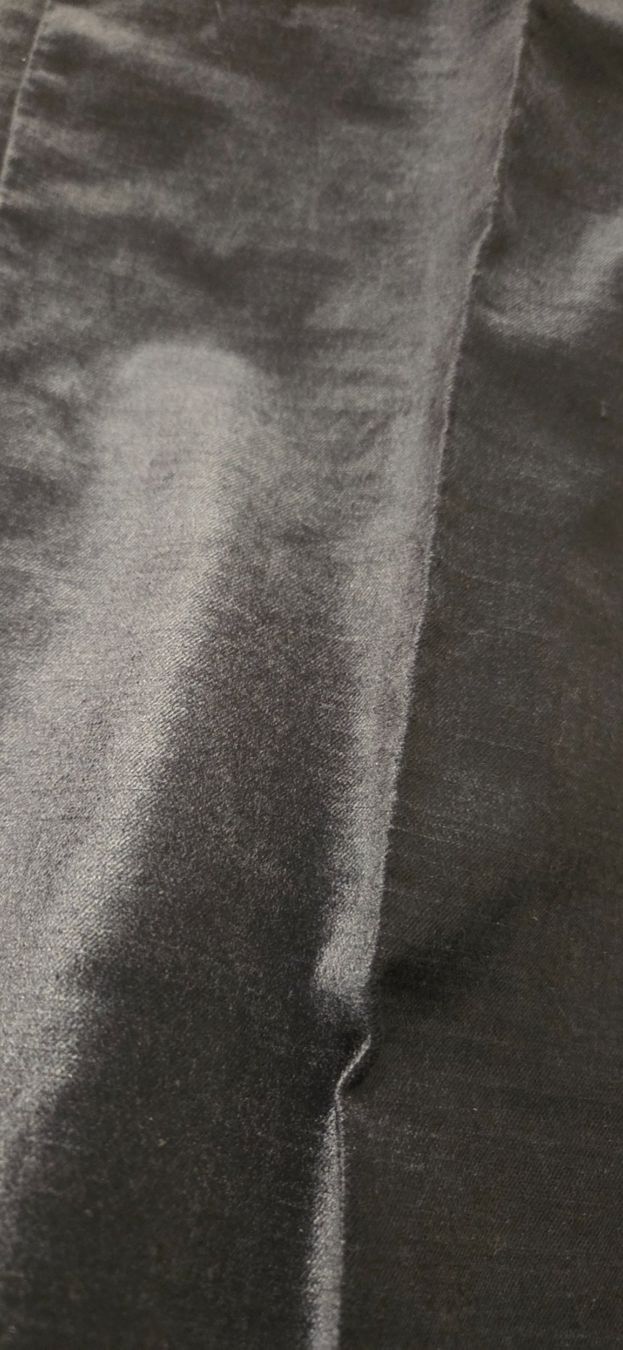 Pantalons: Dunkelblaue Samthose, Gr. 42, elegant NEU – Neuf avec emballage d'origine à Wettswil par doe_x6nz 4