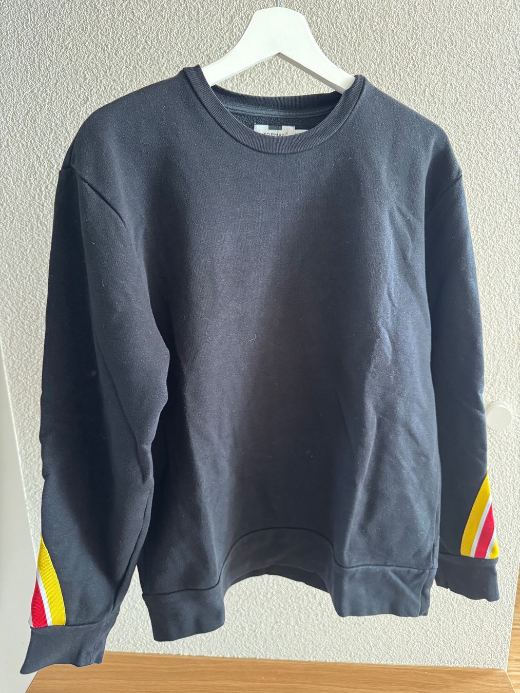 Pulls & Sweat-shirts: Schwarzer Topman Pullover – D'occasion à Dübendorf par gru_v8px