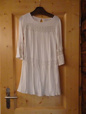 Weisses langarm Kleid von ONLY Gr. XS/34 - 260343