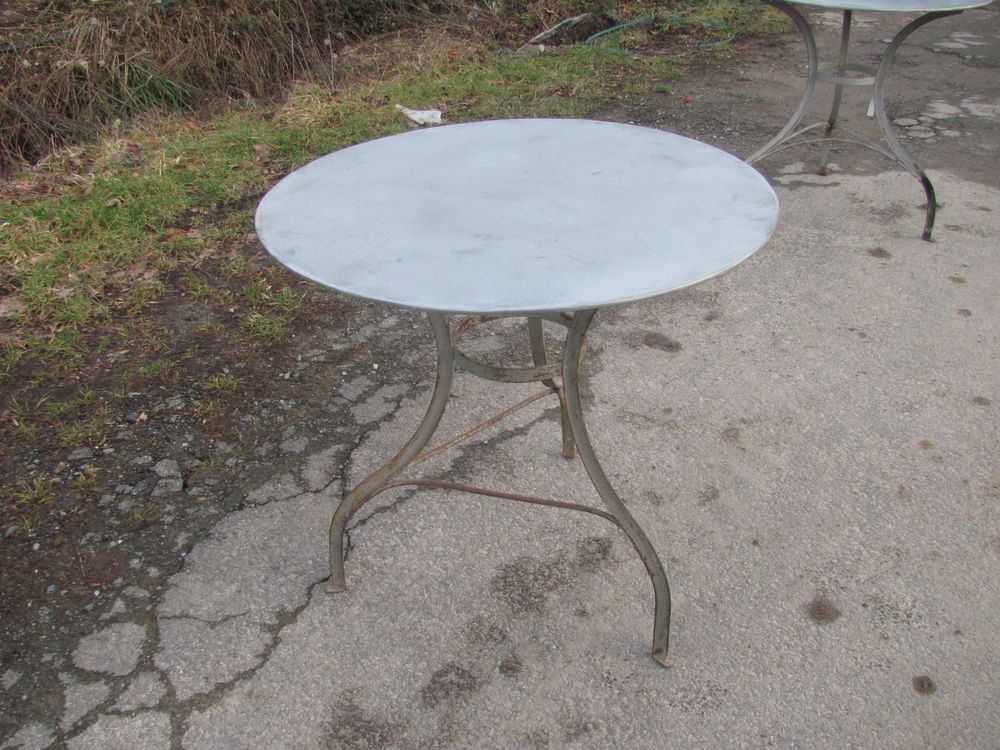 Aluguss Tisch Mit Stellschrauben DEGAMO Bistrotisch Aus Aluguss Weiss - Jugendstil Optik, Wetterfest Für Garten & Terrasse DEGAMO 70cm Weiß Wetterfest Jugendstil Outdoor Tisch