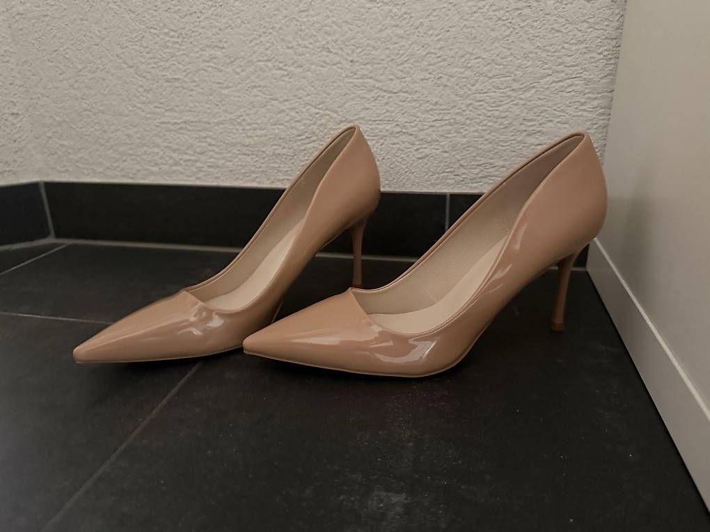 Chaussures femmes: Beige Pumps – D'occasion à Unterentfelden par mue_5mln