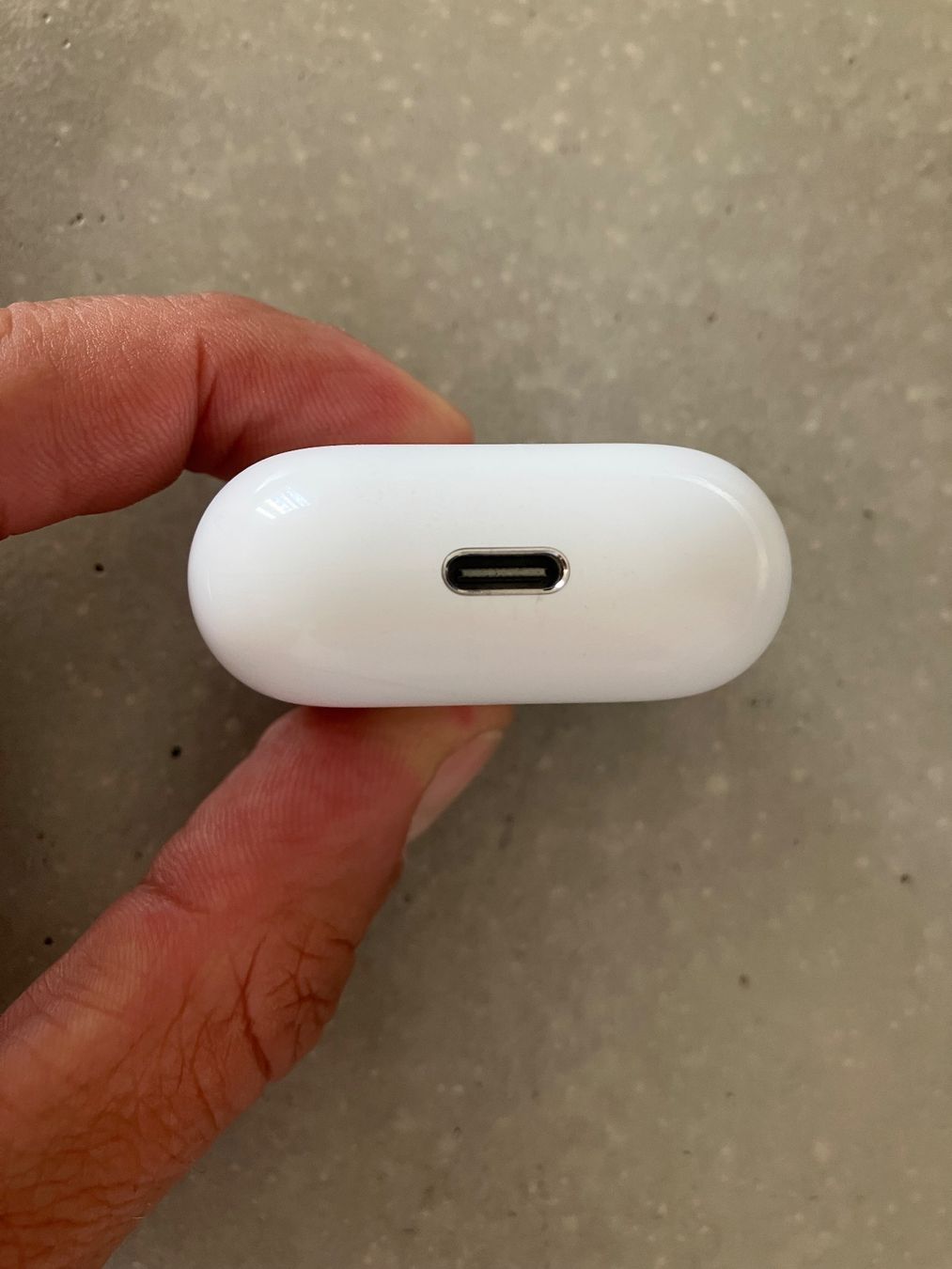 Apple Cuffie: APPLE Air Pods 4 – Usato da Lausanne venduto da mr.v 9