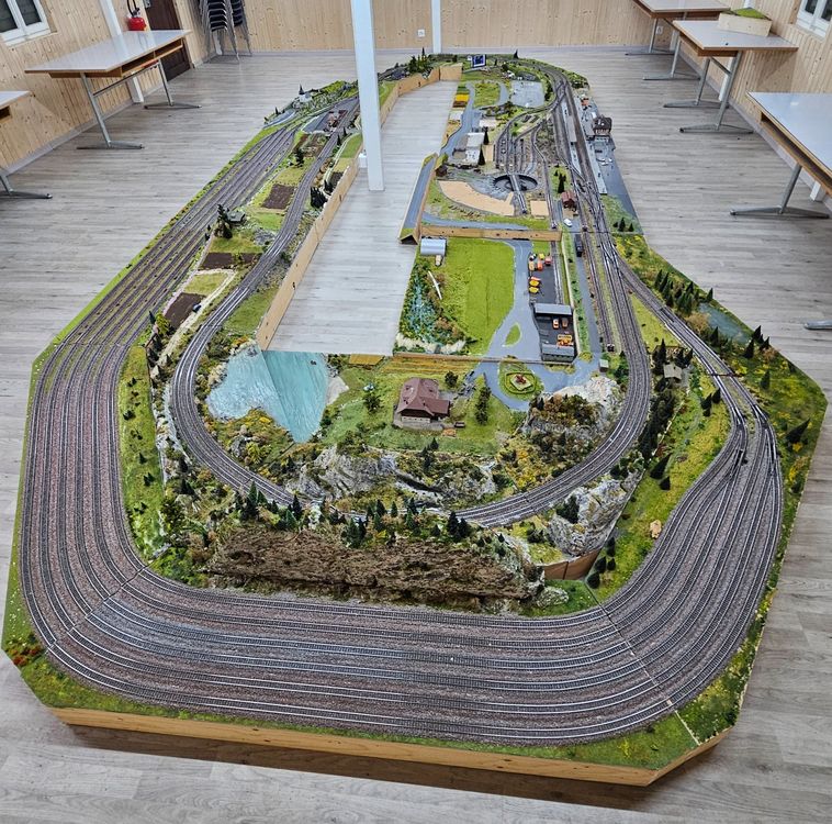 wunderschöne, Modul-Anlage HO mit Märklin-Gleise, ein Bijou (Gebraucht ...