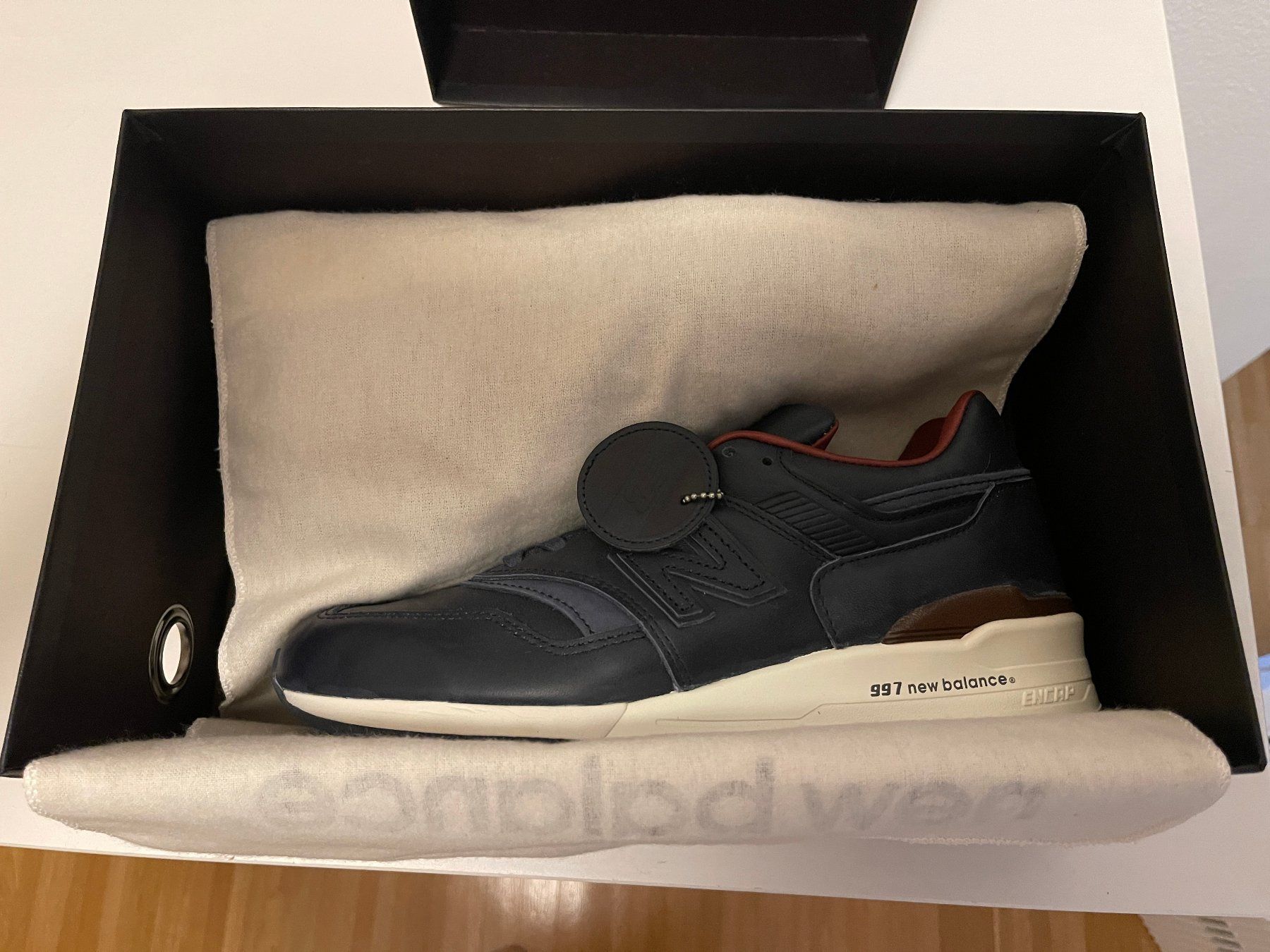 New Balance Chaussures hommes: New Balance 997 " Horween Leather " Eu 40.5 – Neuf avec emballage d'origine à Luzern par blumentopf783 3
