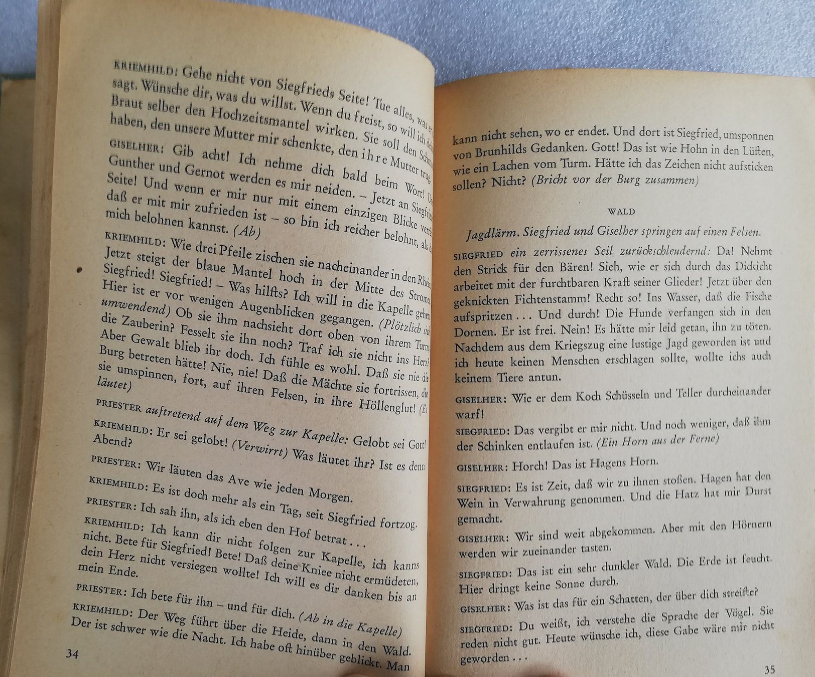 Libri: Die Tarnkappe - Reinhold Schneider – Usato da Hildisrieden venduto da Malve 2