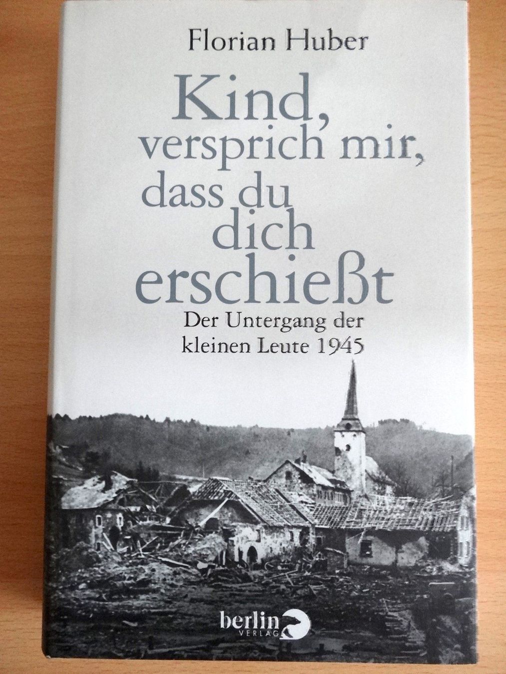Libri: Kind versprich mir dass du dich erschießt – Nuovo (secondo la descrizione) da Scherz venduto da Atopolino