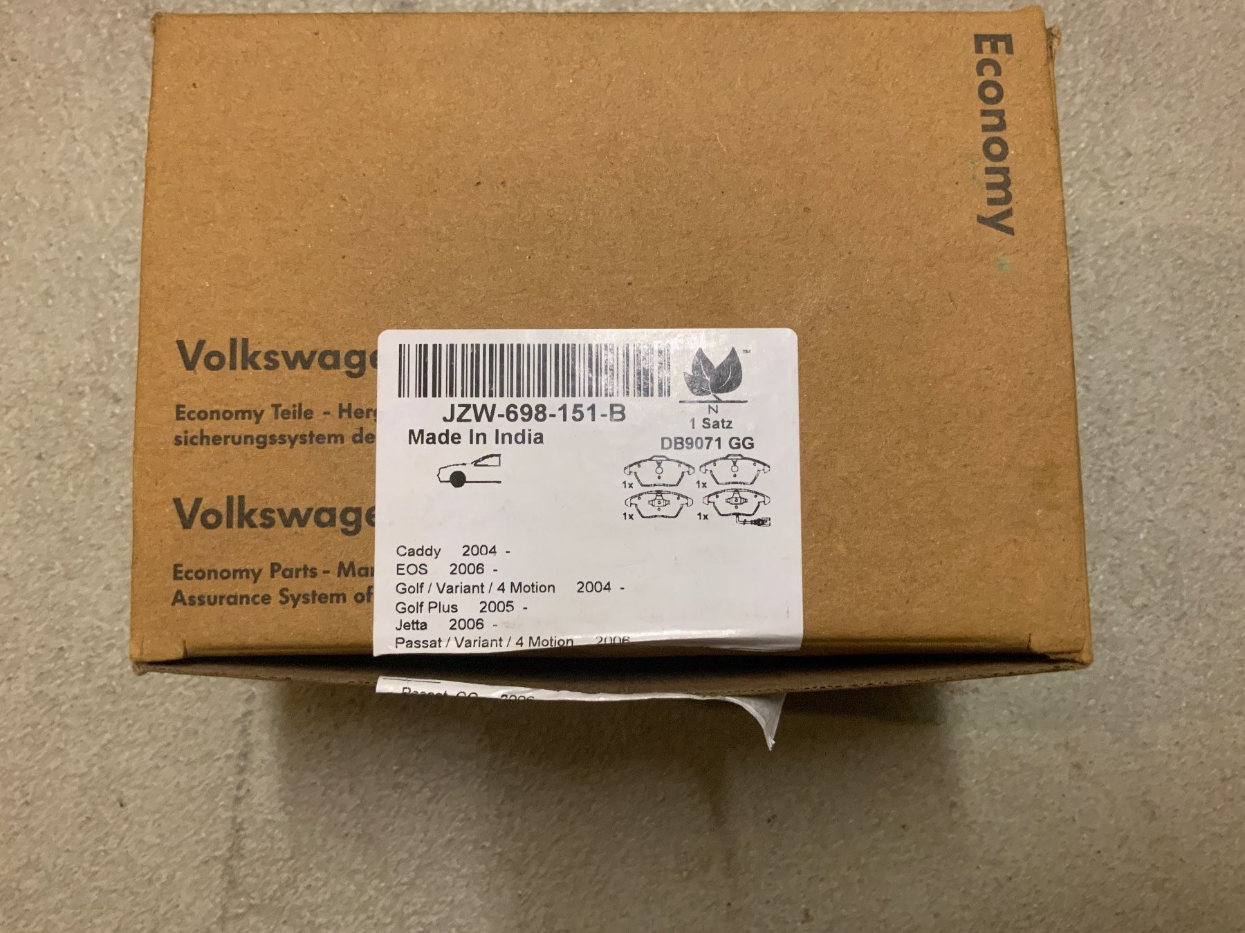 Volkswagen Tutti pezzi di ricambio auto: Originale VW Passat Bremsbeläge VA – Nuovo e nell'imballaggio originale da Aesch (Neftenbach) venduto da Gualmi 1