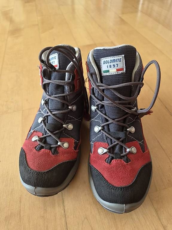 Dolomite Herrenschuhe: Neuwertige Dolomite Wanderschuhe, Gr. 33 – Gebraucht aus Russikon von i_laura 2