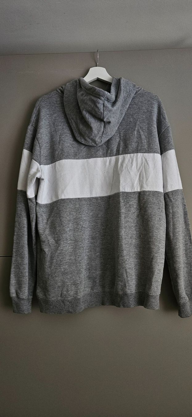 Maglioni & Felpe: Kapuzen-Pullover, grau LONDON, Grösse S – Usato da Birmensdorf ZH venduto da ele_mf8v 1