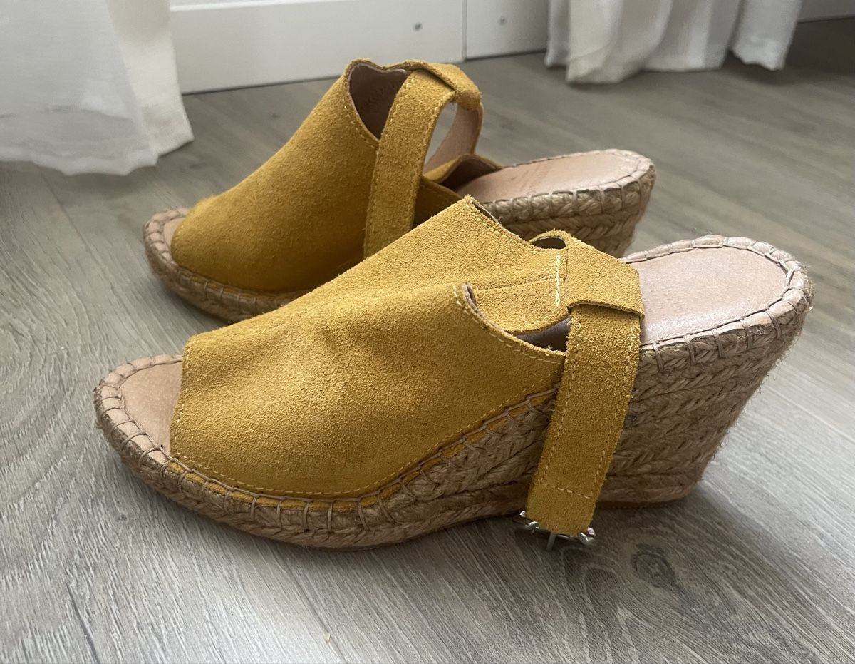 Scarpe da donna: Sandales compensées  – Nuovo (secondo la descrizione) da Biel/Bienne venduto da sonja0210 1