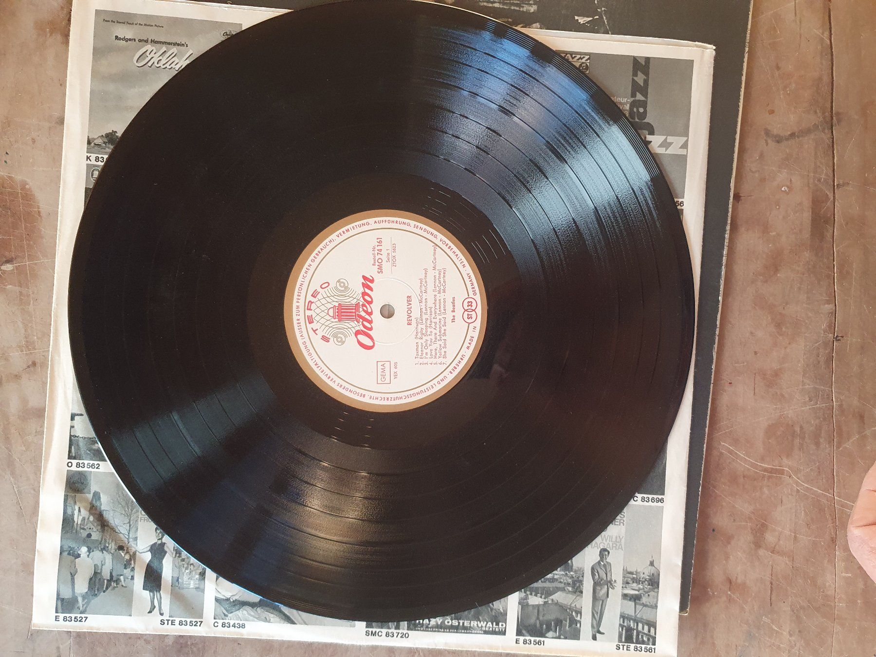 Dischi in vinile: LP The Beatles Revolver – Usato da Zürich venduto da loosebone 3