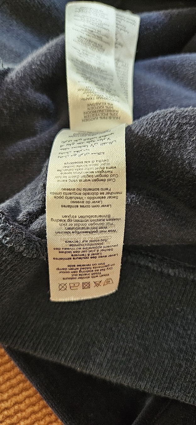New Look Maglioni & Felpe: Jäckchen aus Samt New Look – Usato da Rombach venduto da ThriftBetter 4
