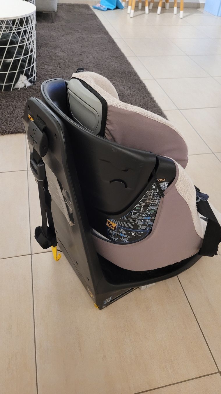 Maxi-Cosi Seggiolini per auto: Maxi-Cosi Kindersitz mit Sommerbezug – Usato da Stachen venduto da Cheran-A 7