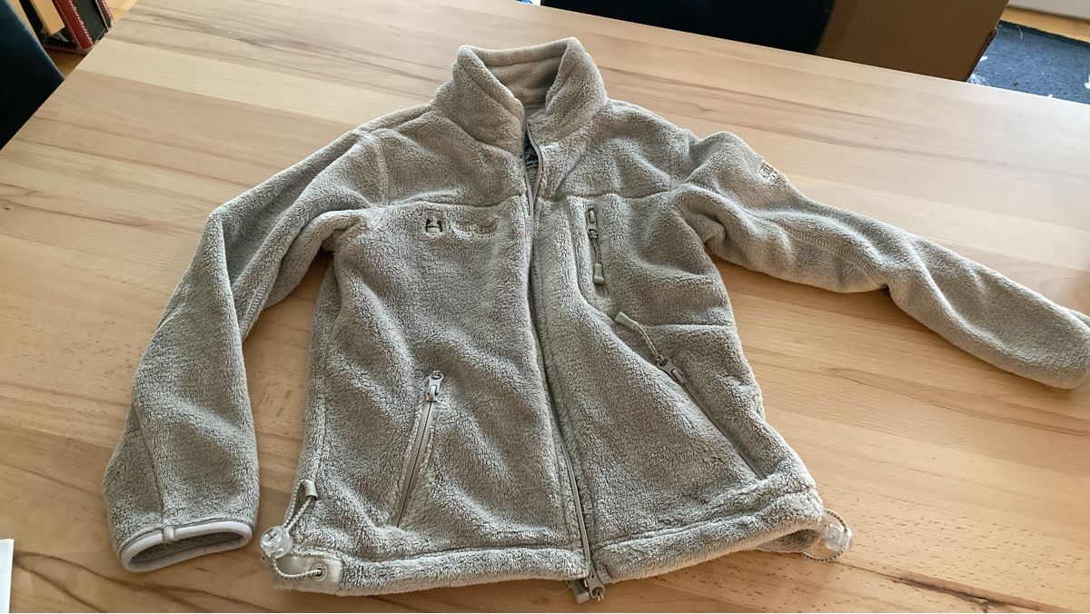 Giacche & Cappotti: Fleece Jacke Kinder, Beige, Top Zustand, Winter – Usato da Stäfa venduto da nale068
