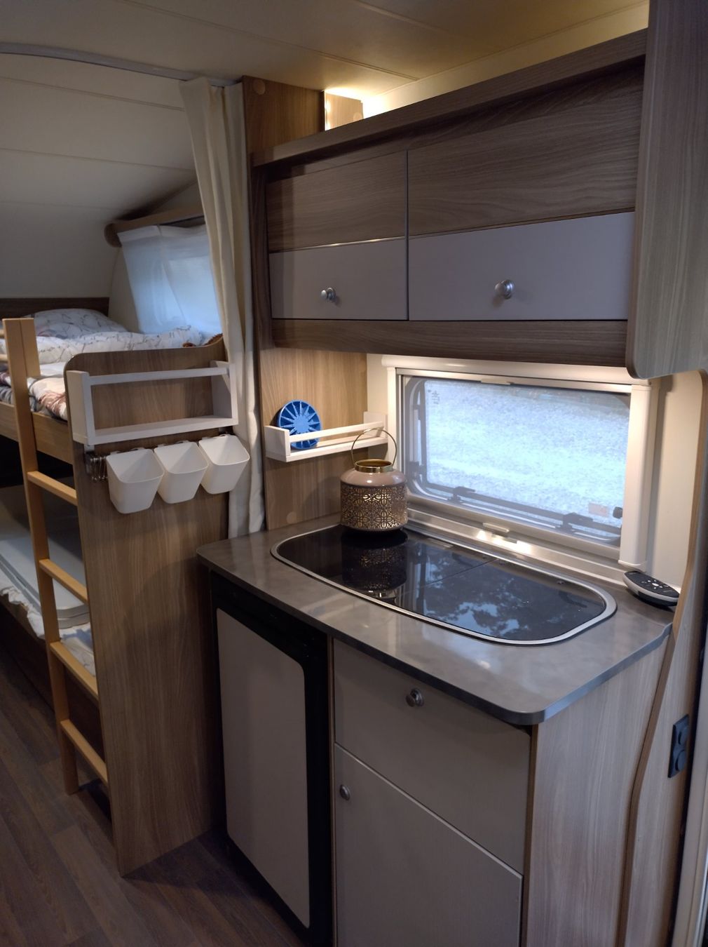 Bürstner Camping Fahrzeuge: Wohnwagen – Gebraucht aus Gretzenbach von Cobra71 5