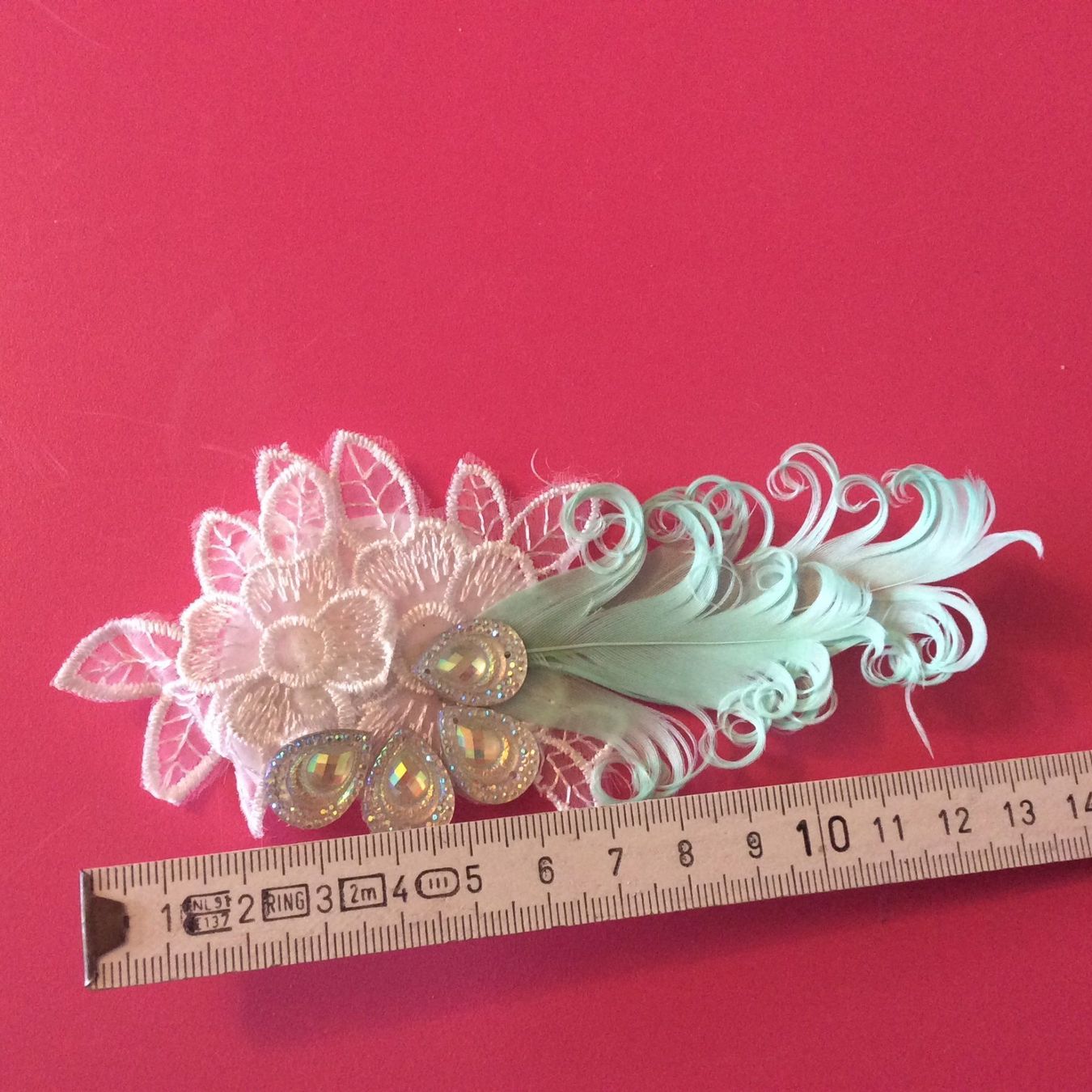 Accessori per capelli: Bijou en plumes rétro burlesque – Usato da Genève venduto da ct_fqr8 2