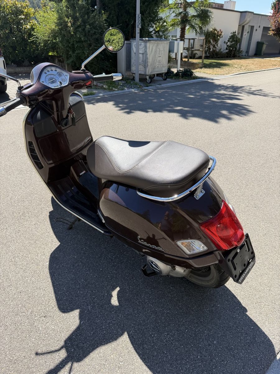 Vespa Scooter: Vespa Piaggio GTS 250 – Usato da Boppelsen venduto da Elia1997 1