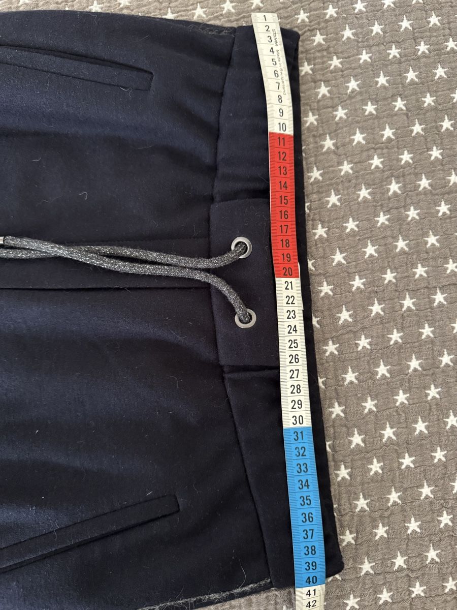 Brunello Cucinelli Pantaloni: Joggpants Brunello Cuccinelli – Usato da Schaffhausen venduto da nasusregreb 2