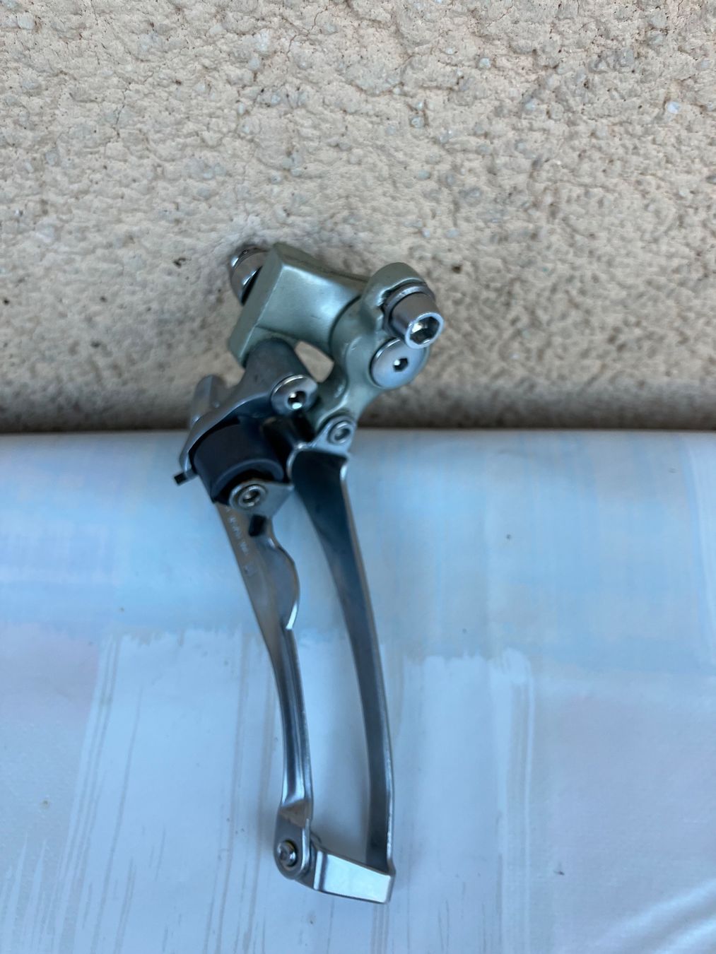 Shimano Pezzi di ricambio: Shimano 105, FD-1056 Umwerfer – Usato da Trimbach venduto da cendira 5