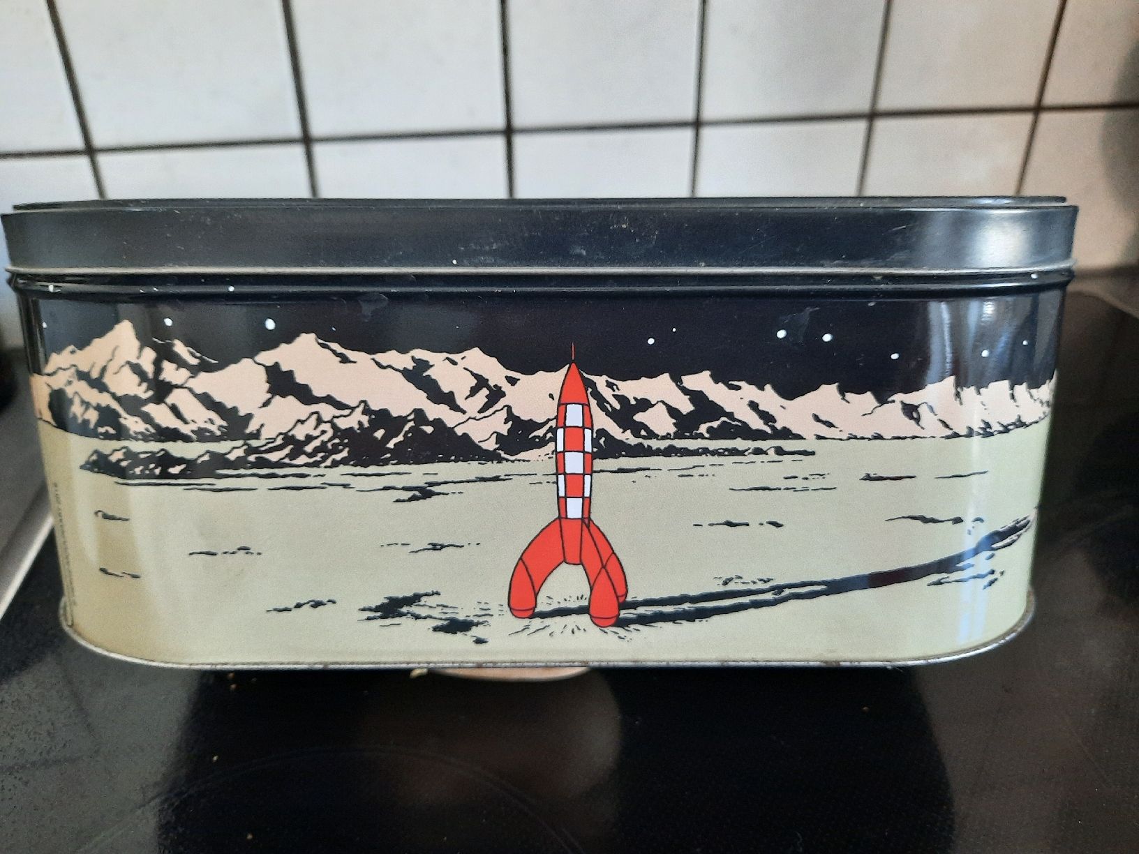 Behälter & Ähnliches: BOÎTE, en MÉTAL. TINTIN – Gebraucht aus Le Locle von marylise01 1