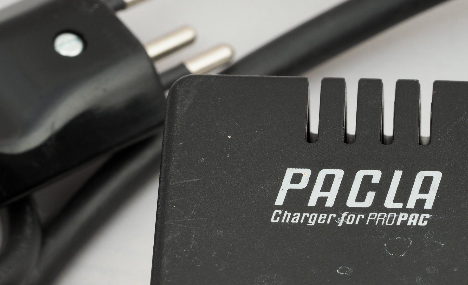 Caricatori & Batterie: Multiblitz PACLA Ladegerät für PROPAC – Usato da Bremgarten AG venduto da Flussreif_5620 3