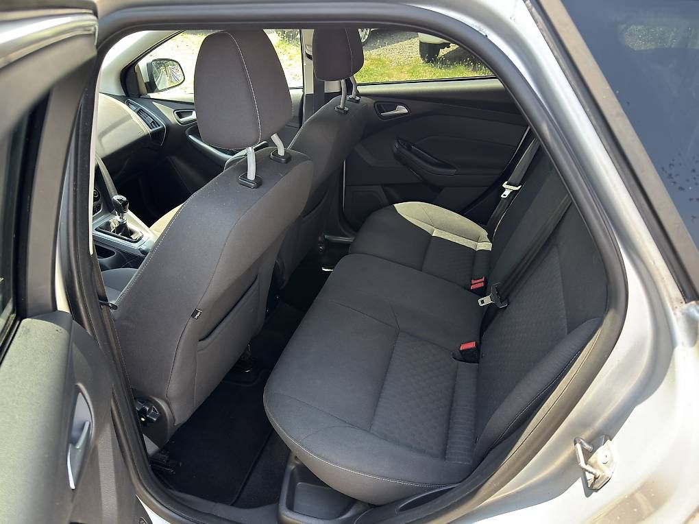 Autos: Ford Focus 1.0i (COLLAUDATA) – D'occasion à Agno par jonnyautosagl 3