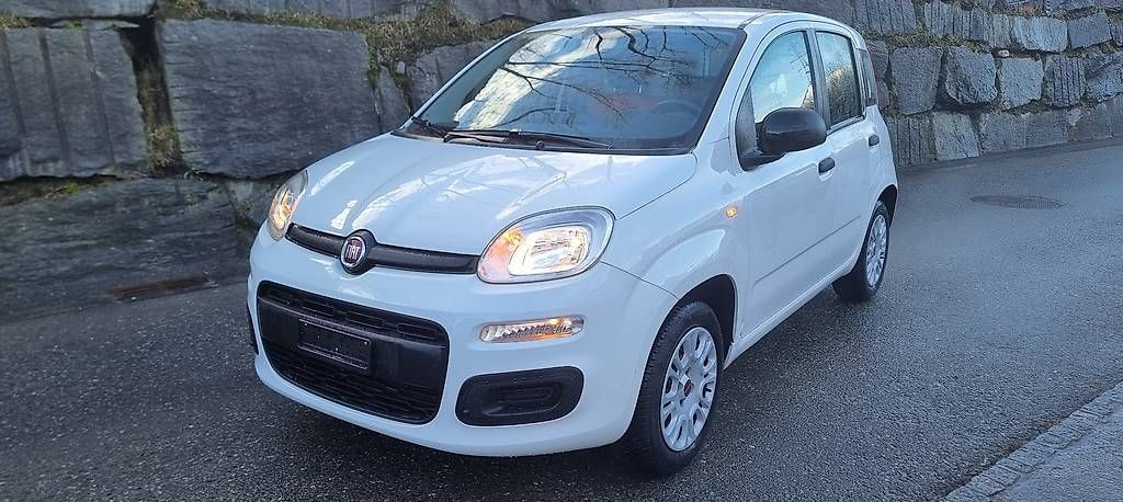 Autos: FIAT PANDA PIZZA  – D'occasion à Lodrino par Oras3