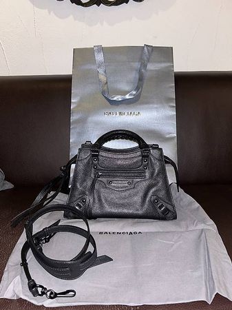 Balengiaca Neo Classic Handbag