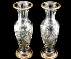 Paire vases cristal taillé bronze Paar Kristall Vase