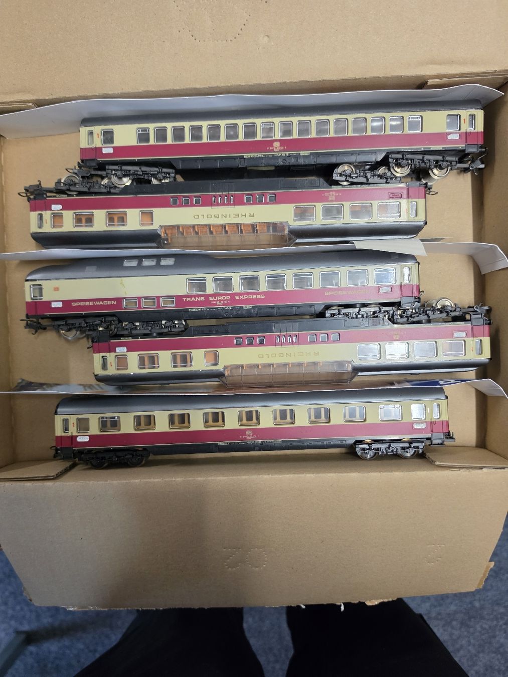 Lima Modellini di ferrovie: Grosses Lot an Lima Modelleisenbahn – Usato da Flawil venduto da Cd53 7