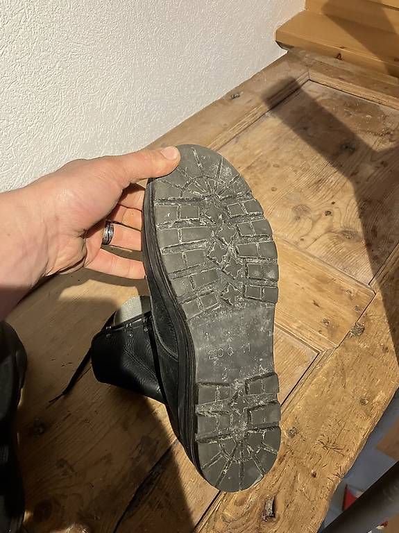 Schweizer Armee Herrenschuhe: Kampfstiefel – Gebraucht aus Adelboden von jozi5 1