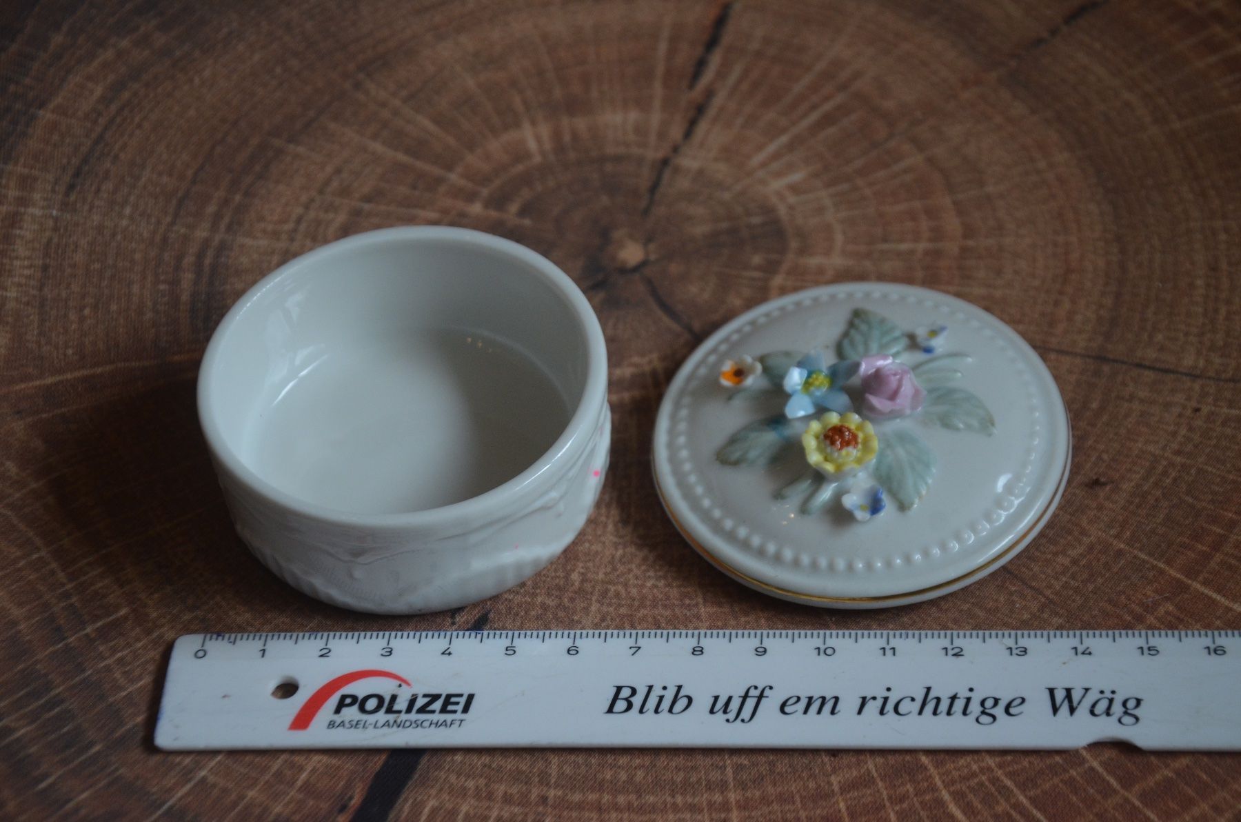 Tutte le decorazioni: DEKO BOITE – Usato da Chiasso venduto da Dolly015 1