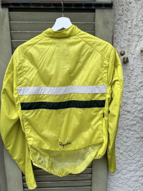 Rapha gefütterte Fahrradjacke – Grösse M – Neongelb (Gebraucht) in Bern ...