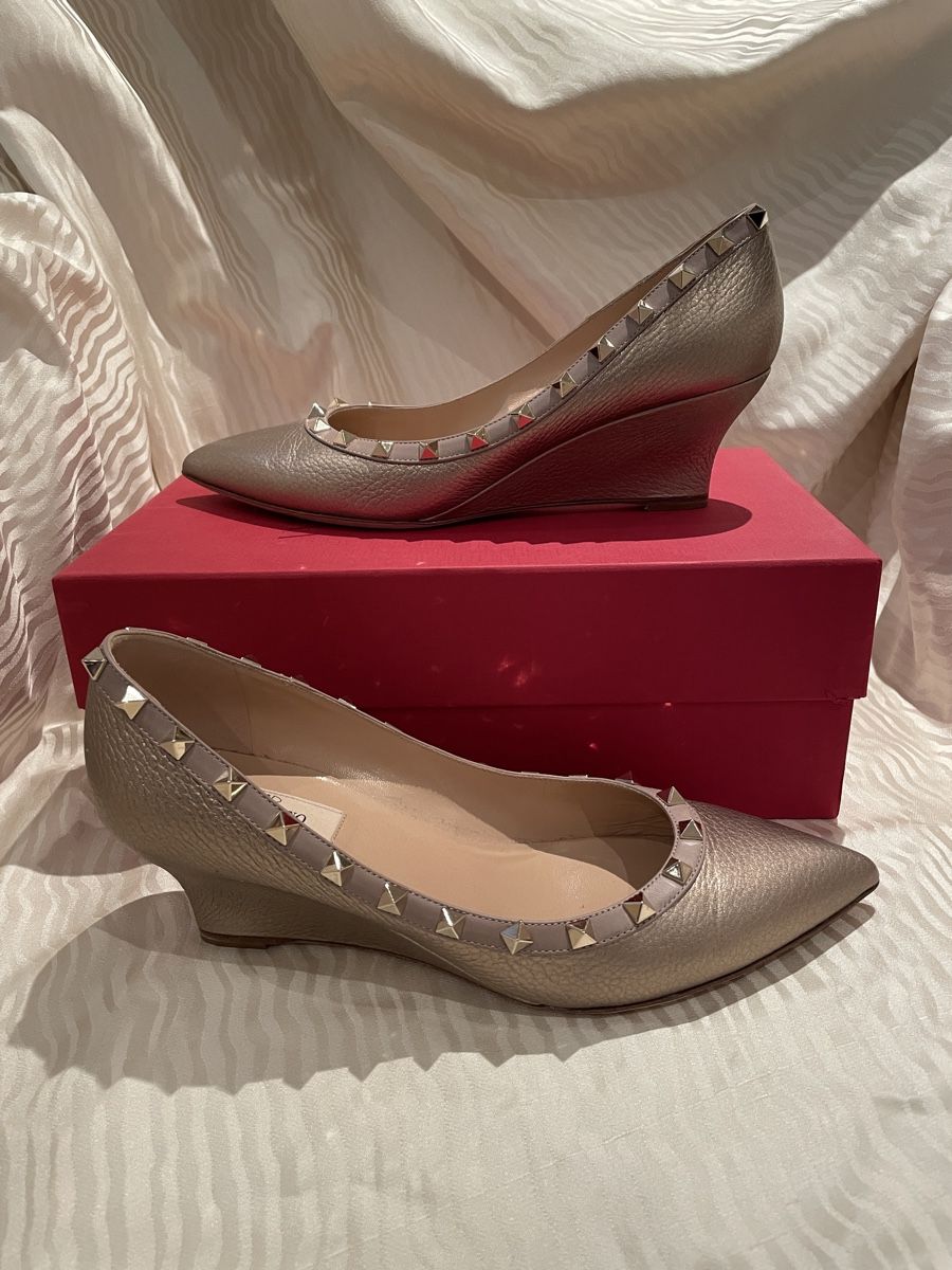 Valentino Scarpe da donna: Valentino Wedges Rockstud – Usato da Reichenburg venduto da gabriela55 2