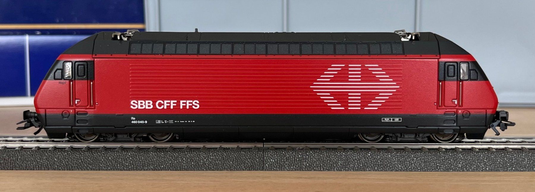 Märklin Modellini di ferrovie: Märklin Ae 6/6 und Re 460 - AC digital – Usato da Winterthur venduto da dond1 5