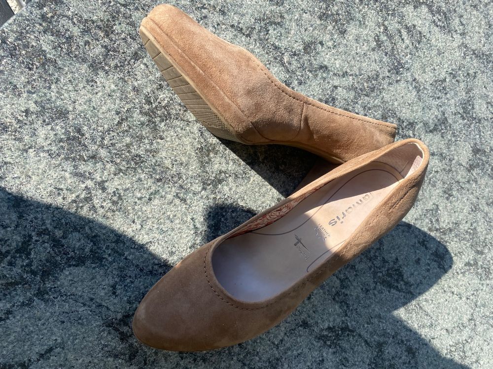 Chaussures femmes: Damen Wildleder Schuh – D'occasion à Gersau par ladyl