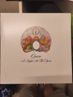2 x Queen Vinyl 
