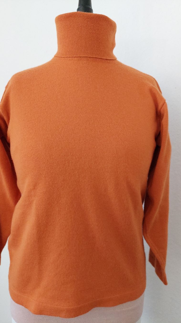 Maglioni & Felpe: Rollkragenpullover, Orange, Grösse S  Winter  – Usato da Gwatt (Thun) venduto da Letzte-Chance 2